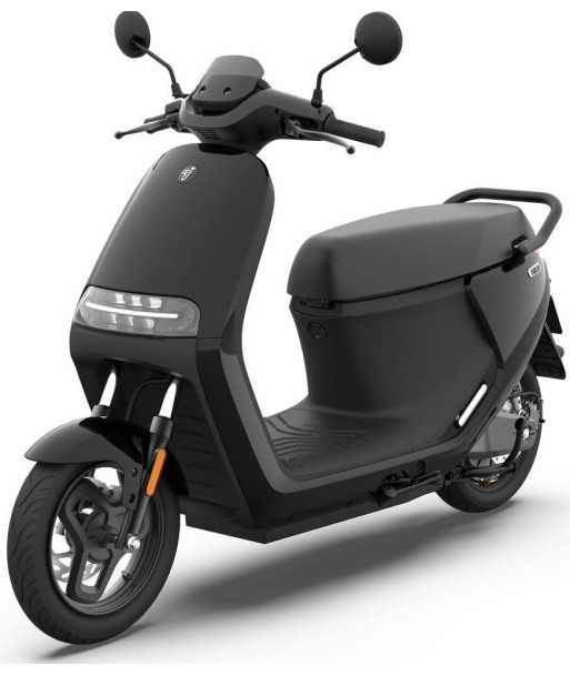 NINEBOT E110S ESCOOTER SEATED E110S BLACK AA.50.0002.45 NINEBOT E110S ESCOOTER SEATED E110S BLACK AA.50.0002.45