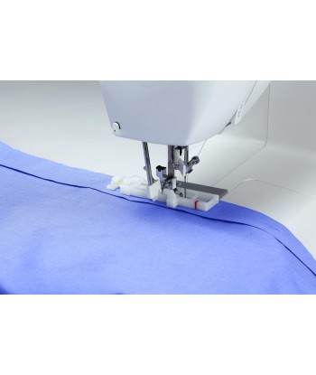 Singer 6160 Brilliance Sewing Machine - 60 Stitches, 6 Buttonholes, White