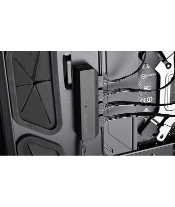 Deepcool FH-04 Fan Hub - Optimize Your PC Cooling with Style!