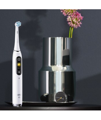 Hambahari Oral-B, iO9 Series, Rechargeable, For adults, Number of brush heads included 1, Number of teeth brushing